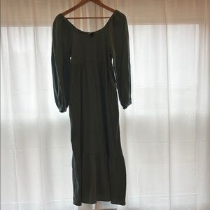 Elegant light Green Women's 3/4 sleeve maxi Dress